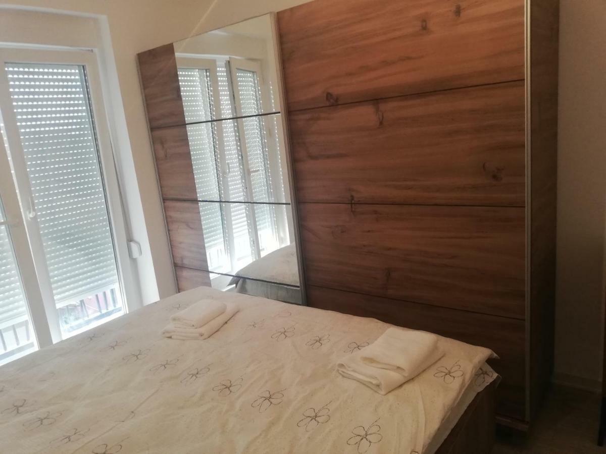 Apartment 3 Приштина Экстерьер фото