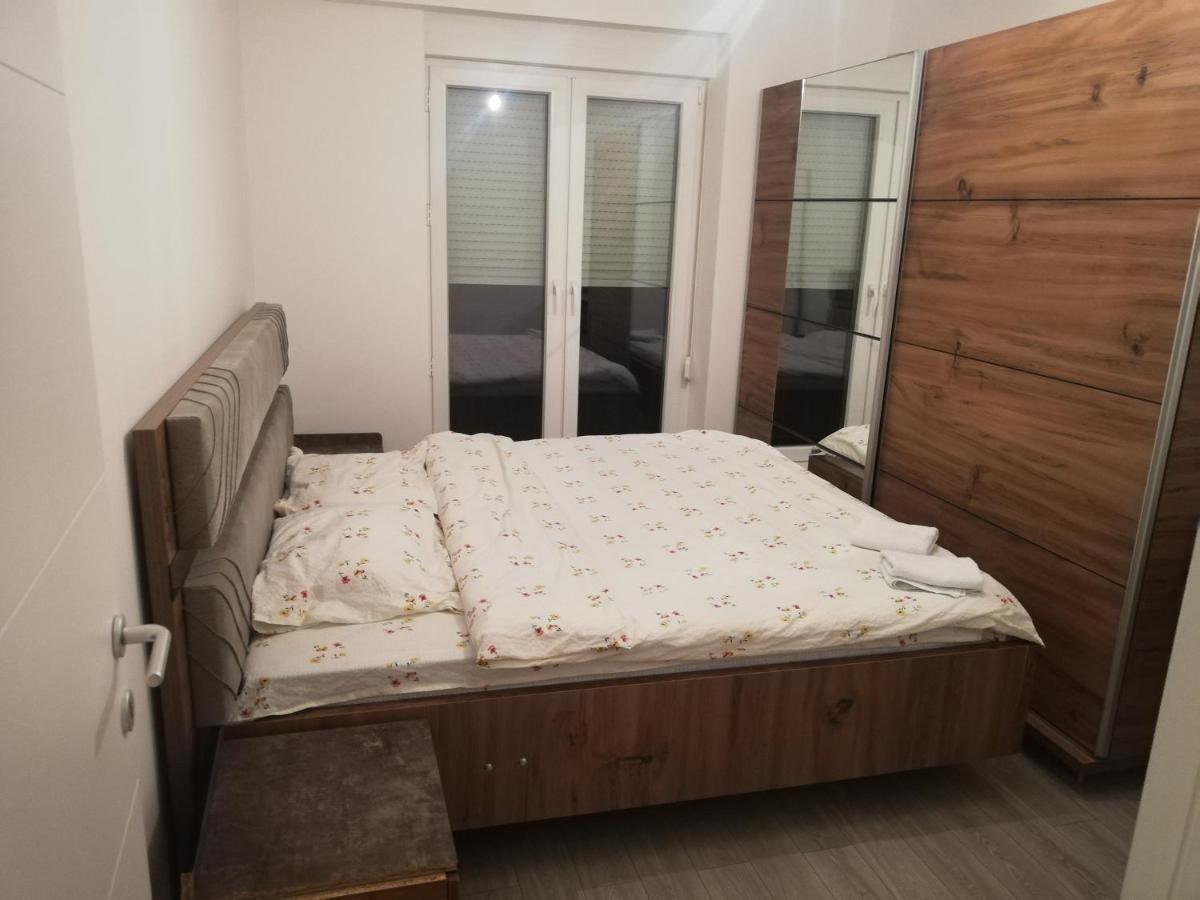 Apartment 3 Приштина Экстерьер фото