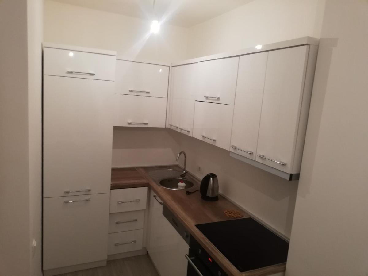 Apartment 3 Приштина Экстерьер фото